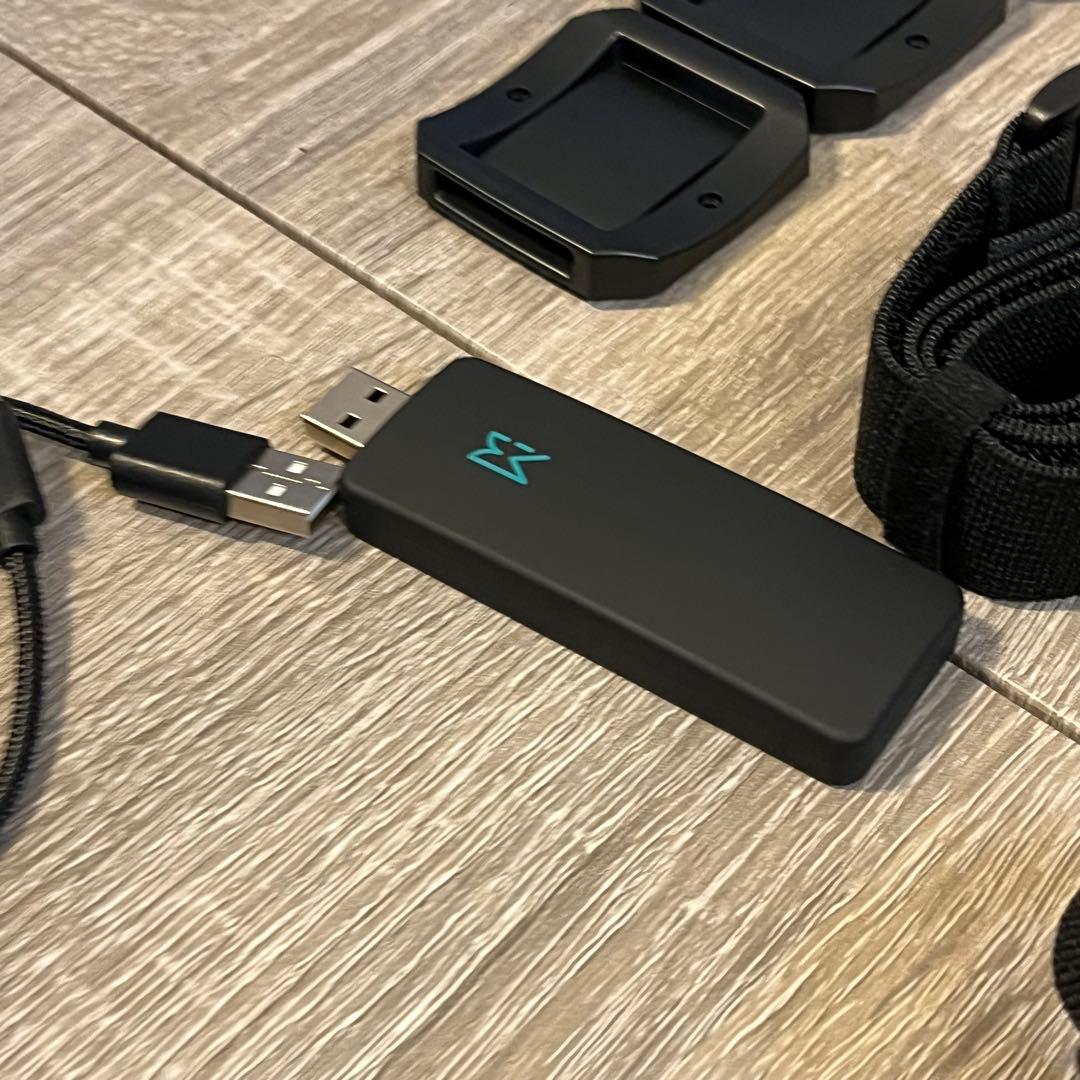 美品Vive Tundra Trackerトラッカー5個＋SW5 ドングル