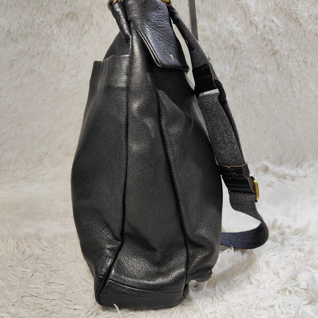 ✨未使用級✨ ゲンテン ショルダーバッグ フラップ シボ革 黒　2way