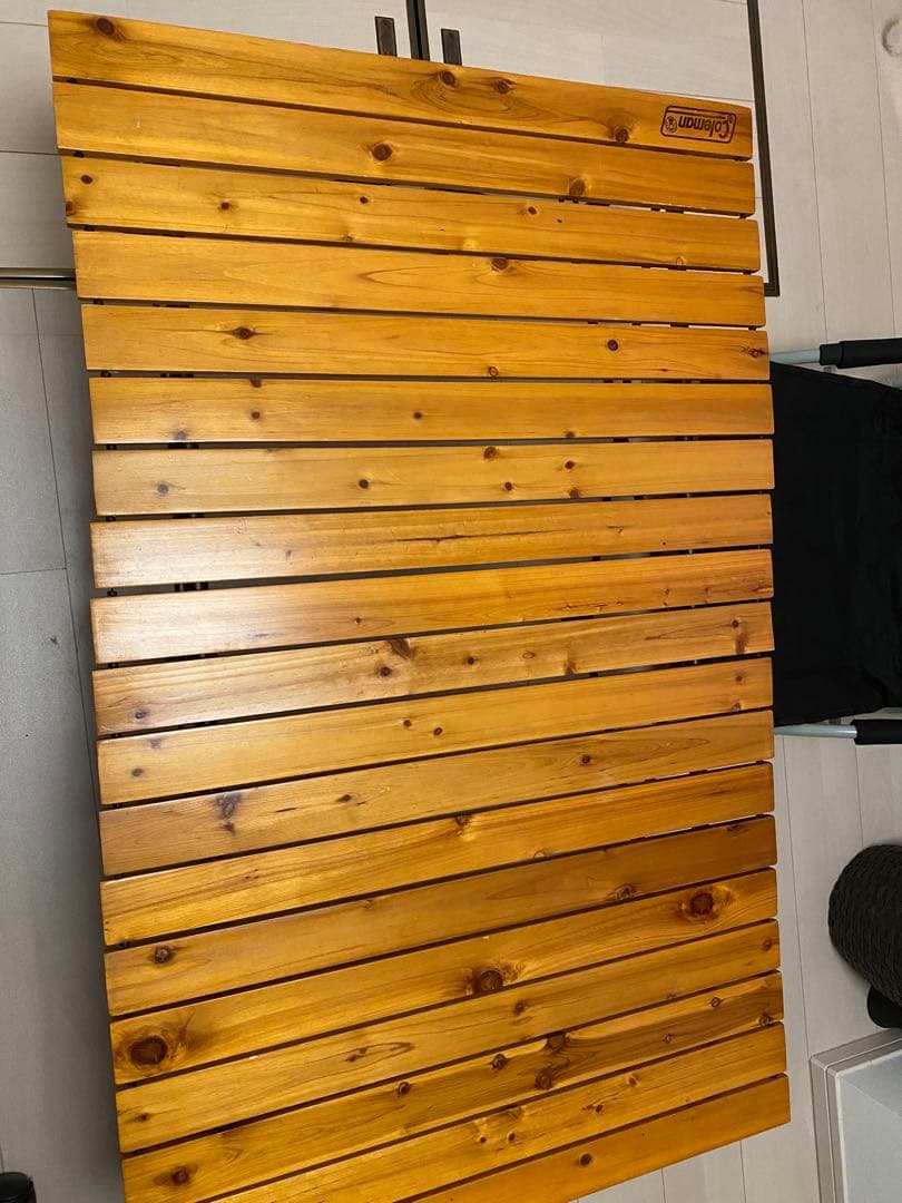 Coleman 木製アウトドアテーブル