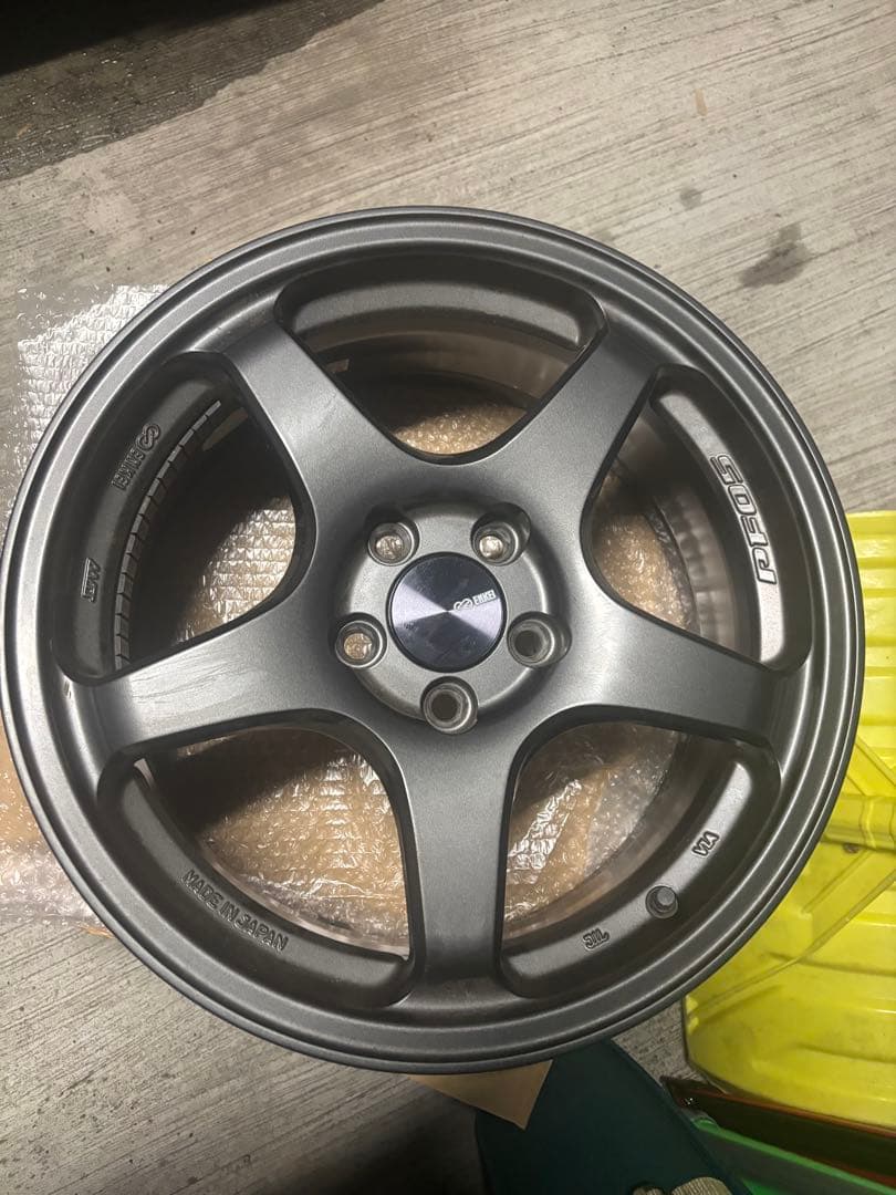 最安値！！！エンケイ RPF1 16インチ 5H100 プリウス　86 BRZ等