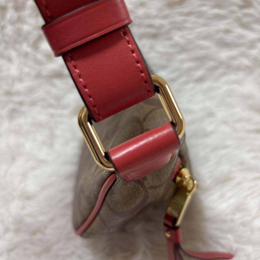 ☆美品 COACH シグネチャー ボディバッグ ショルダーバッグ ピンク 希少