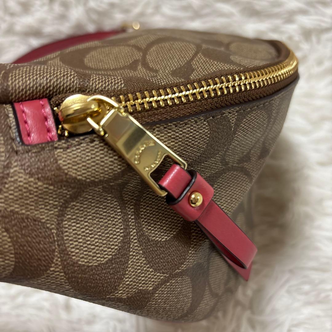 ☆美品 COACH シグネチャー ボディバッグ ショルダーバッグ ピンク 希少