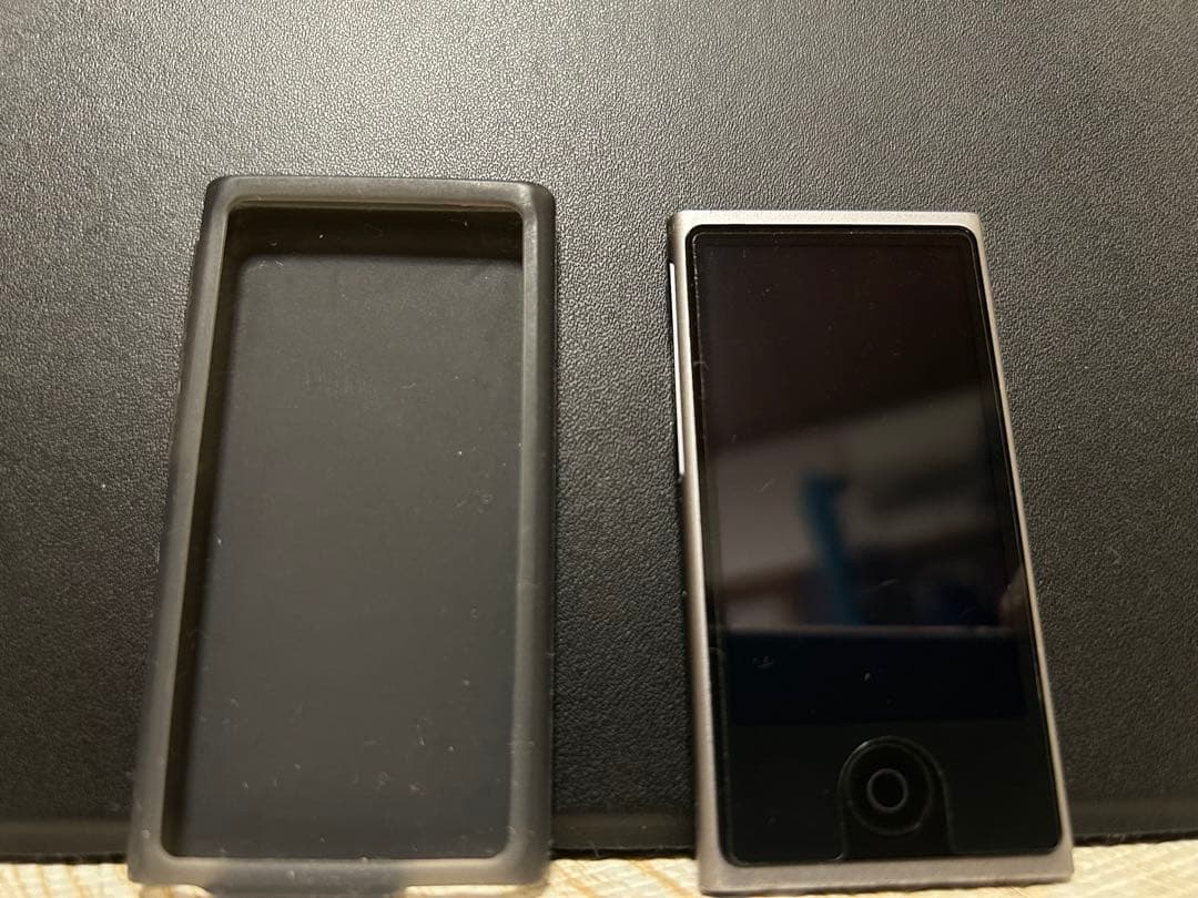 【美品】iPod nano 第7世代 16GB ブラック