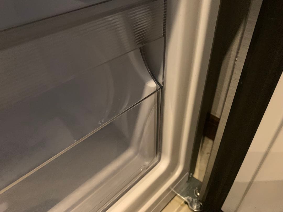 335リットル大型冷蔵庫　 使用一カ月