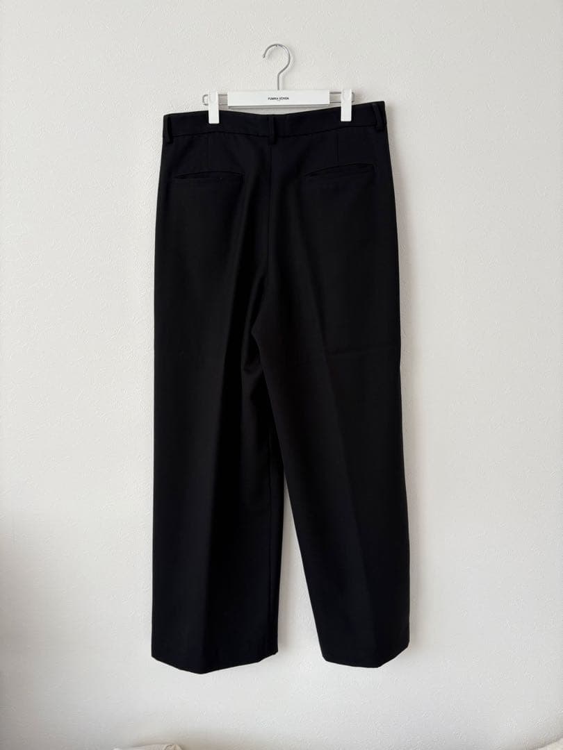 パンツ ZARA Nanushka