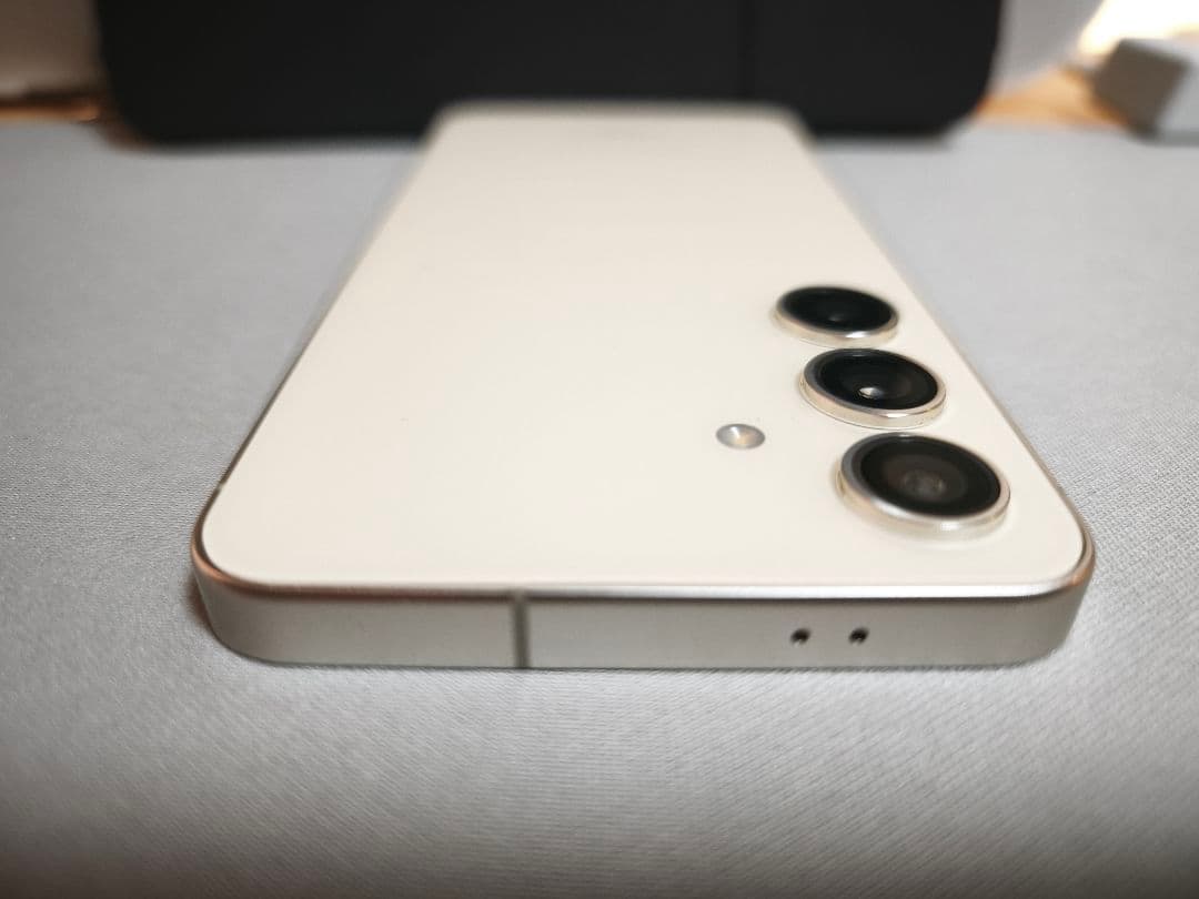 国内版 Samsung Galaxy S24 SC-51E docomo