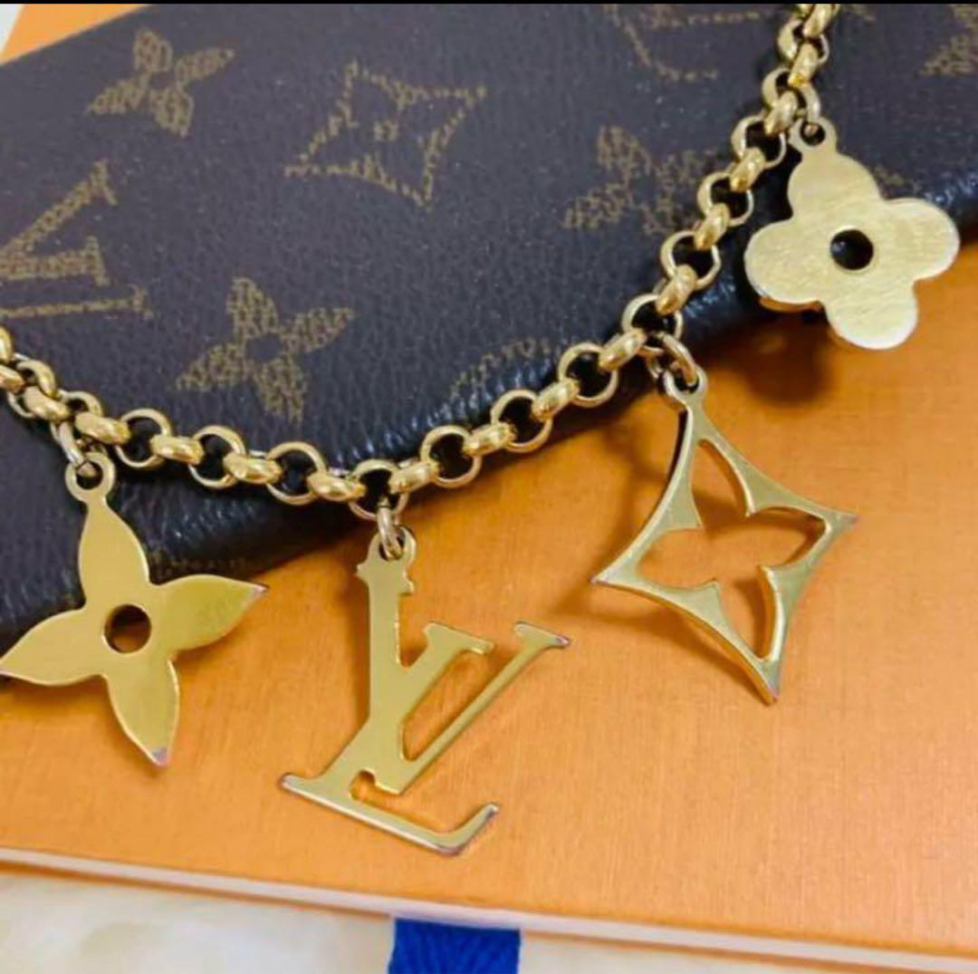 ルイヴィトン　X XS iPhoneケース　10 イニシャル なし　携帯　カバー