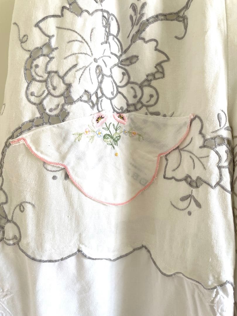 【新品】ヴンテージクロスリメイクパンツ　パッチワークパンツ　全裏地付き　ピンク花