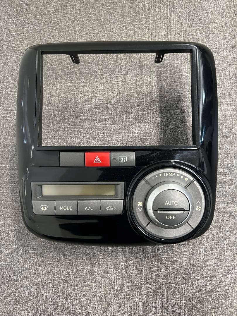 専用になります8インチ L375 オーディオパネル アルパイン　ナビ　BIG-X