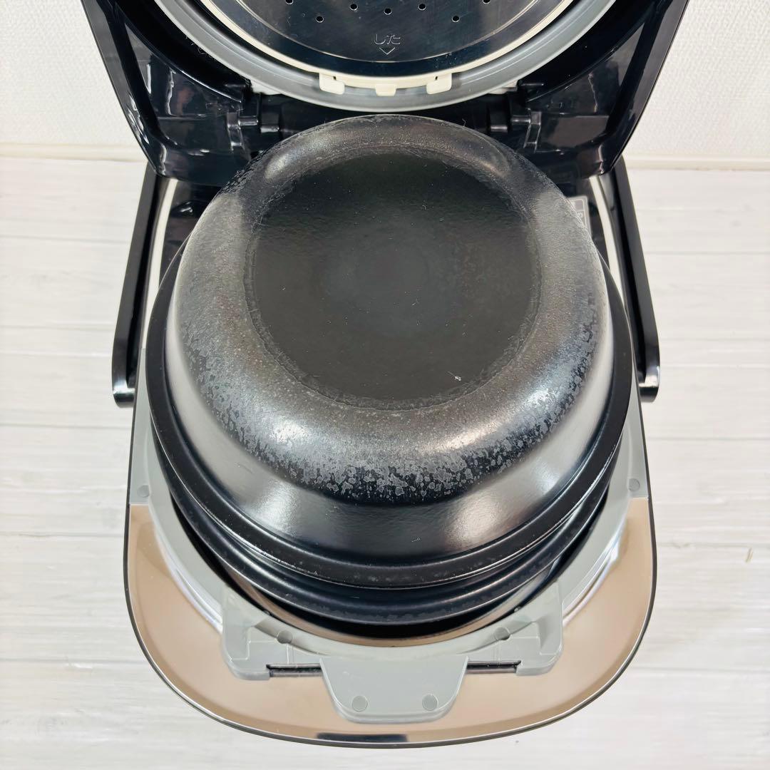 ZOJIRUSHI 圧力IH炊飯器 NP-WT10 5,5合 南部鉄器 極め羽釜