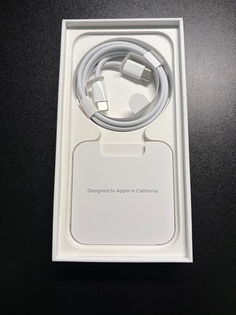 iPhone 15Pro 128GB ブラックチタニウム本体　SIMフリー