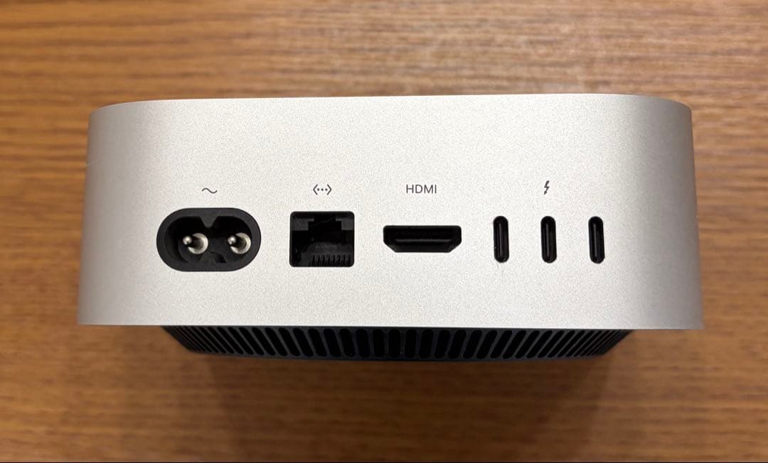 Apple Mac Mini M4 デスクトップ 純正キーボード＆マウス付き