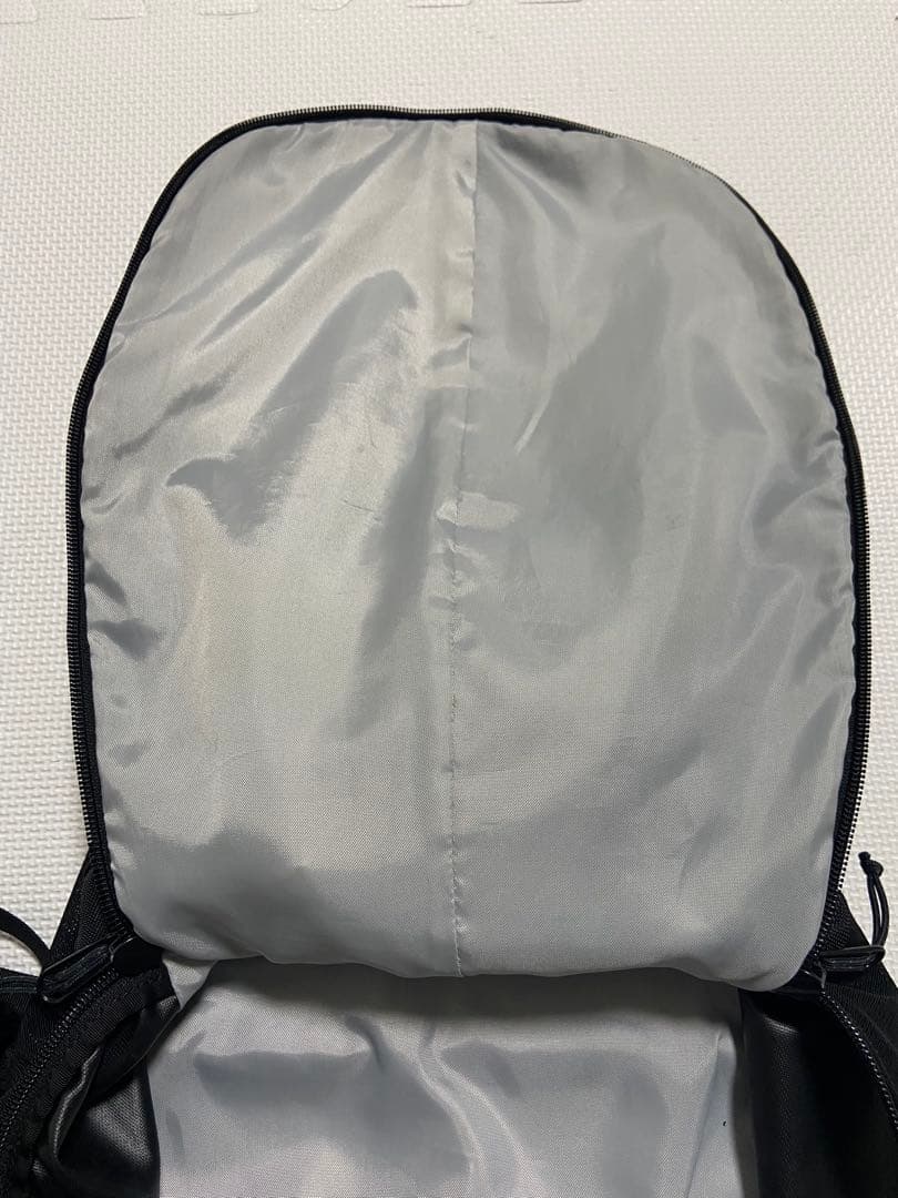 美品 ARC'TERYX マンティス26アークテリクスmantis旧型 廃盤