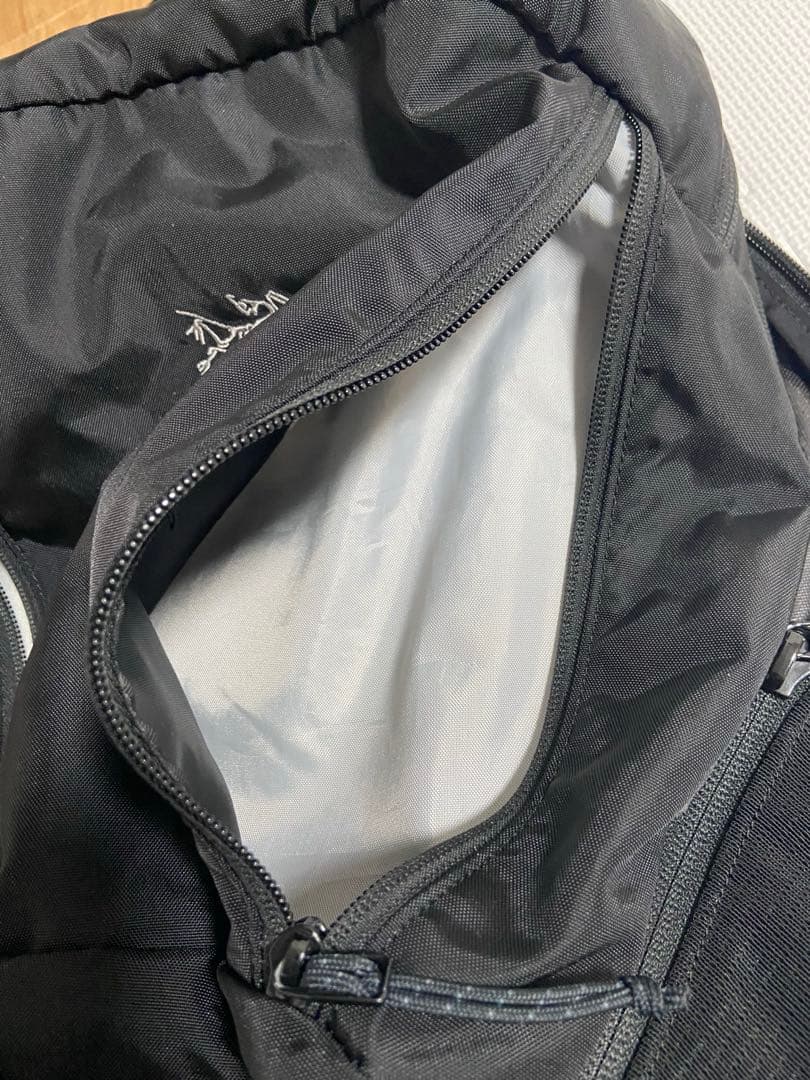 美品 ARC'TERYX マンティス26アークテリクスmantis旧型 廃盤