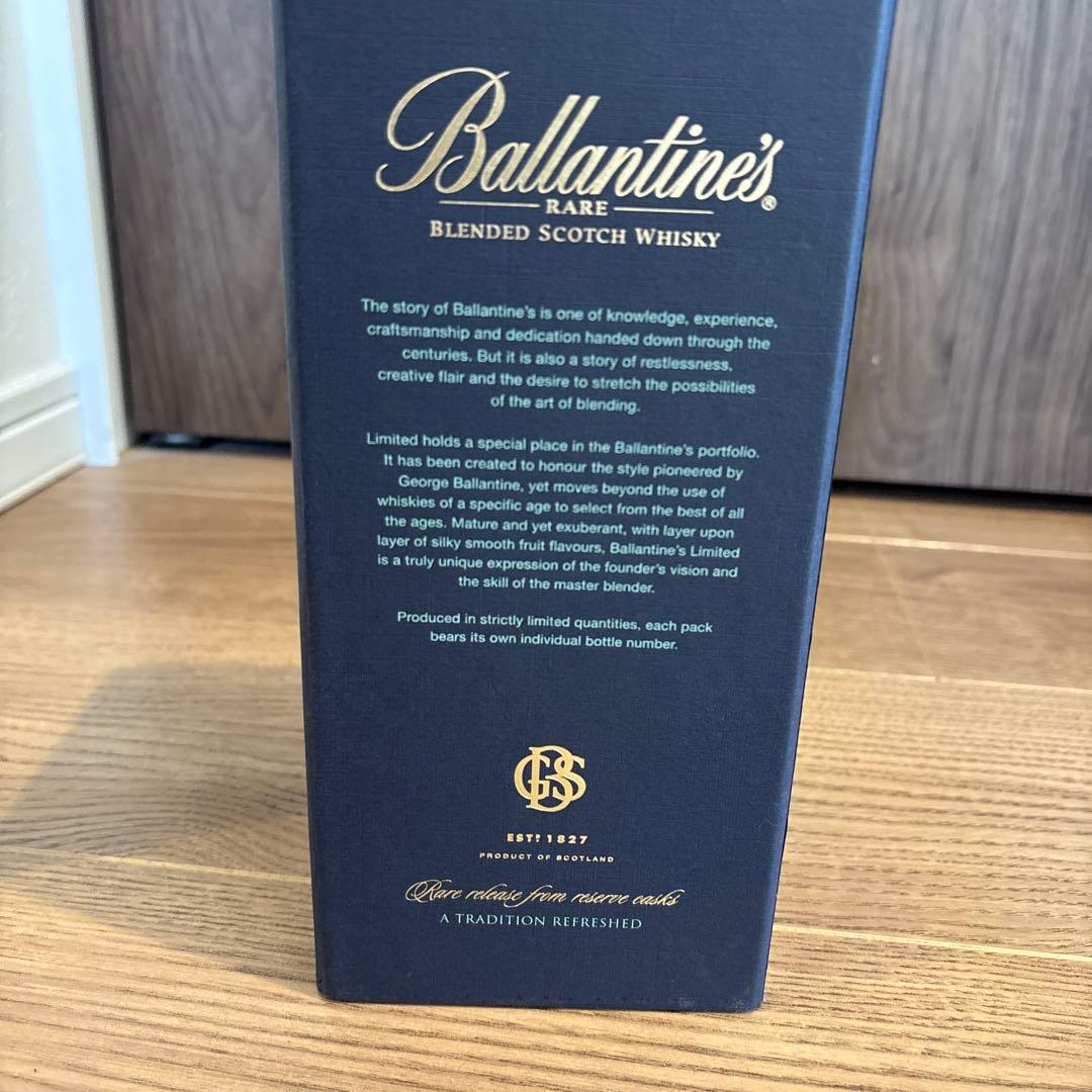 ウイスキー Ballantine's Rare Limited 700ml 43%