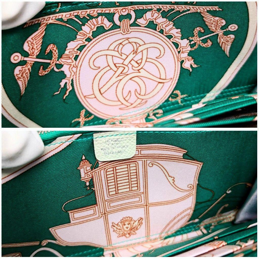HERMES エルメス　長財布 　ライトグリーン