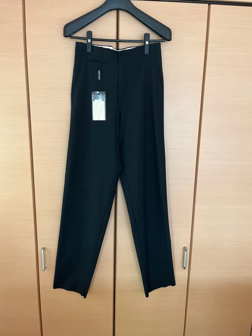 GIORGIO ARMANIブラック スラックス 未使用タグ付ノータック