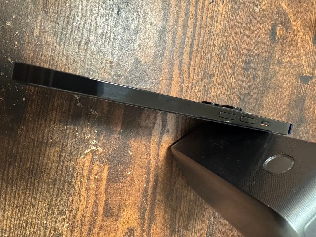 Apple iPhone 14 Pro スペースブラック　1TB