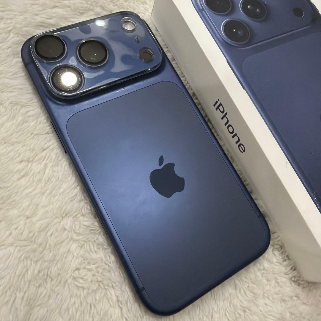 iPhone17Pro 256GB SIMフリーディープブルー