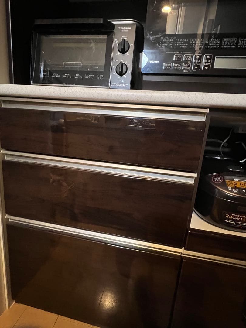 送料込】キッチンボード 食器棚　ニトリ アルミナ