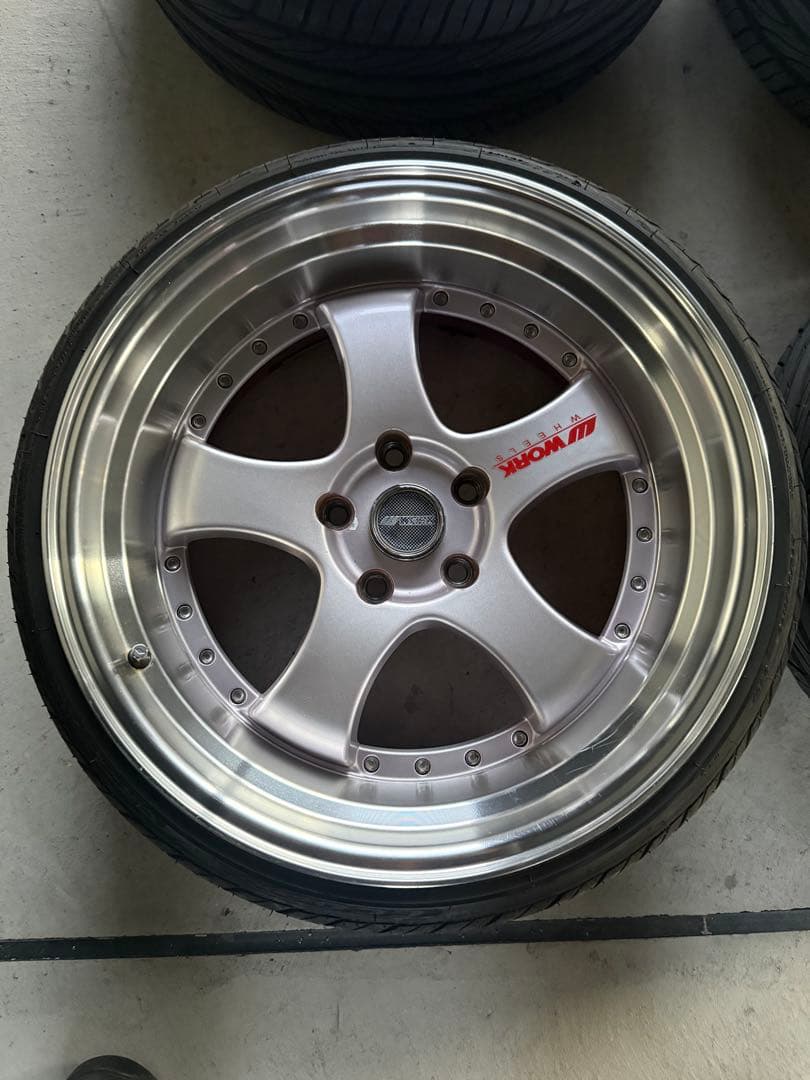 18インチ 9.5J 4本