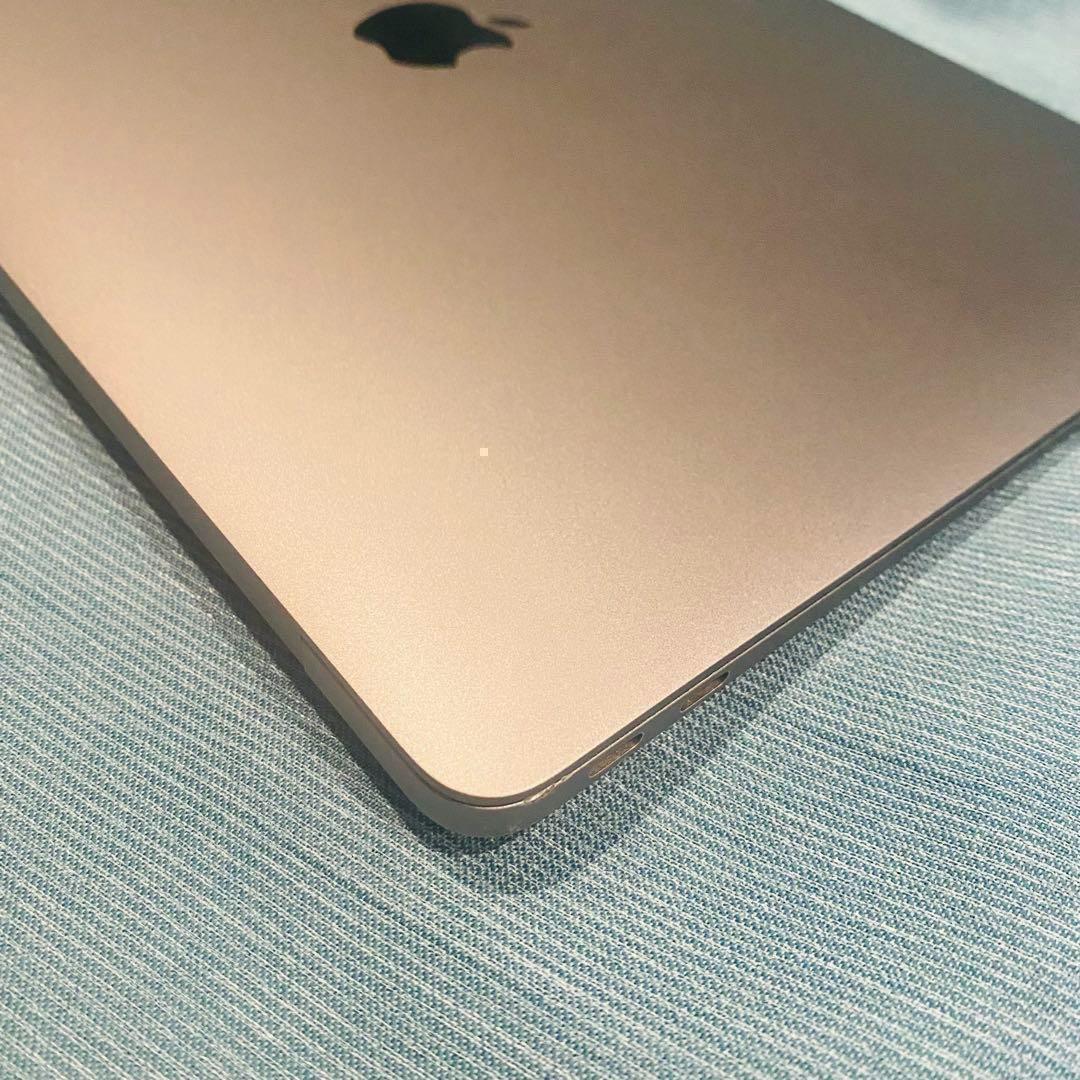 MacBookAir 13インチ 2020 Core i3 8G 256GB