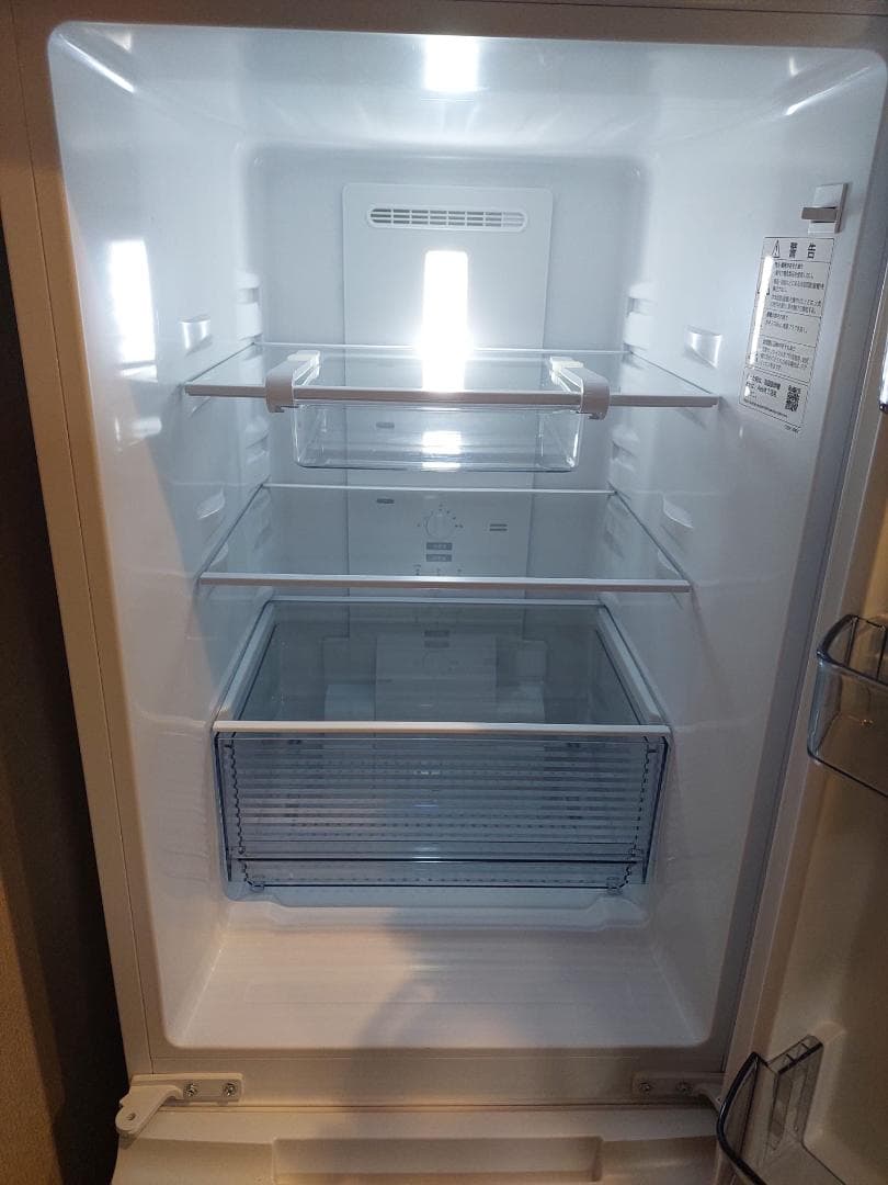 シャープ 冷蔵庫 179L SJ-D18J-W