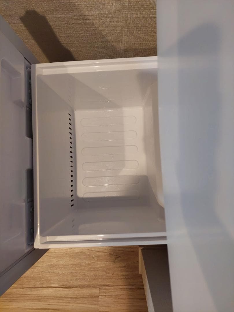 シャープ 冷蔵庫 179L SJ-D18J-W