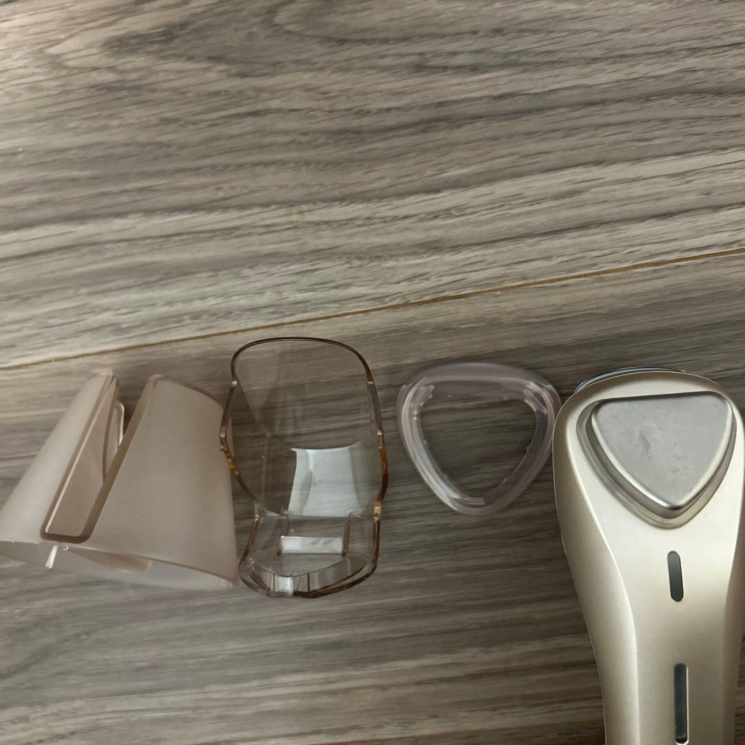 本体のみ 未使用に近い Panasonic EH-ST99 美顔器 ゴールド