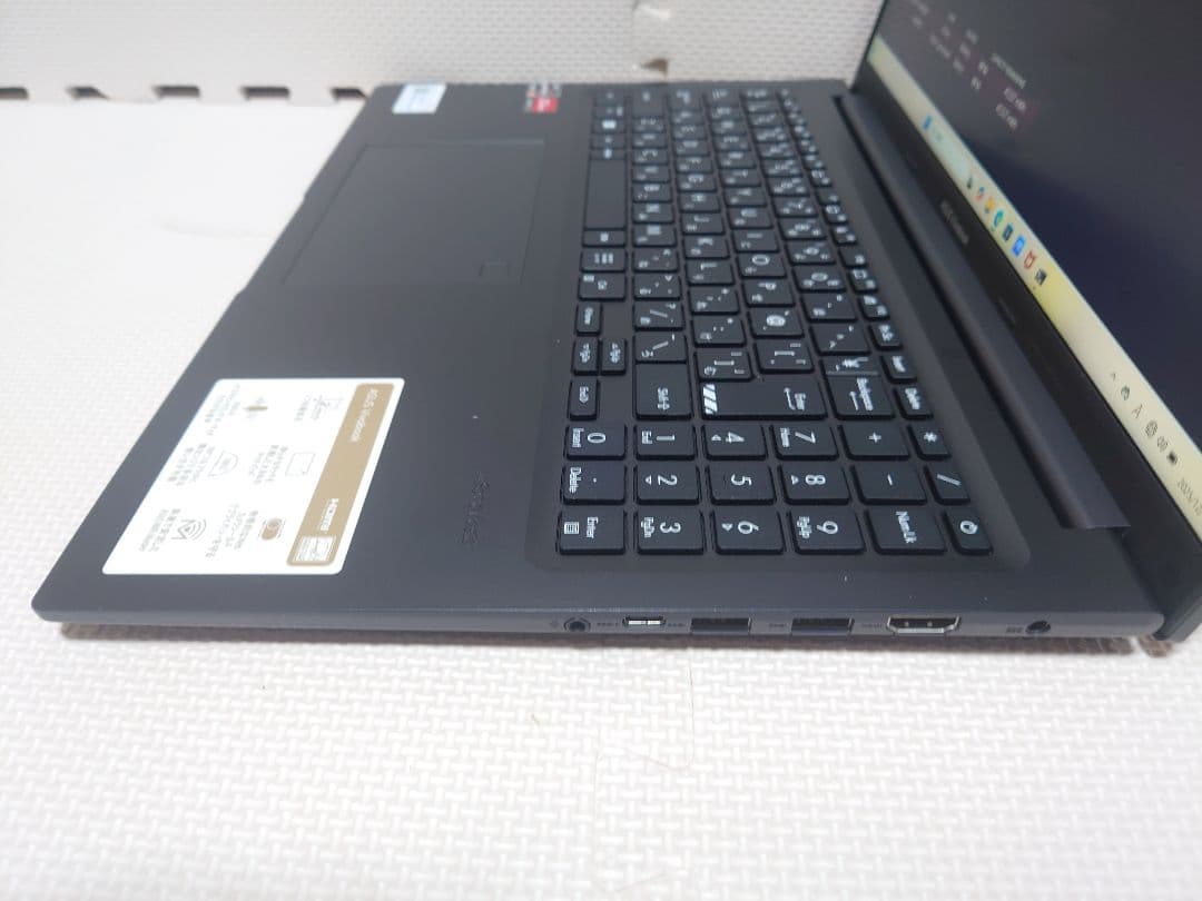 ASUS Vivobook M1605/Ryzen5 7530U/16・512G