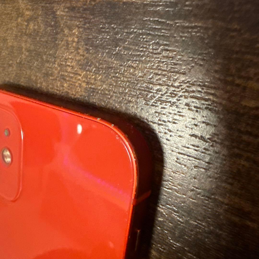 Apple iPhone 12 赤