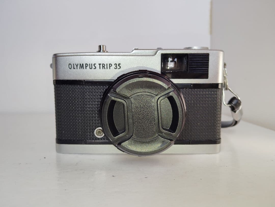 OLYMPUS　TRIP35（動作美品）