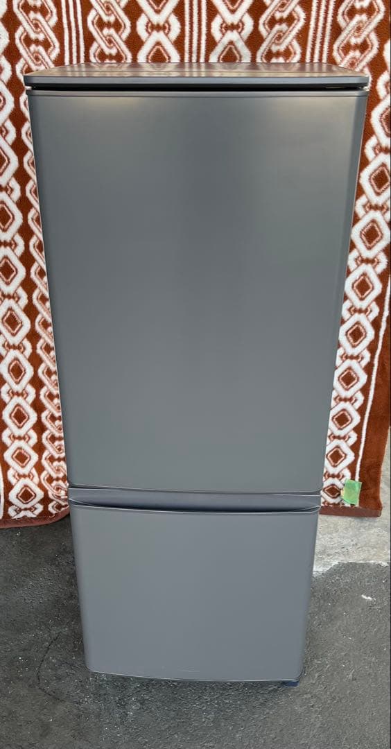 三菱中古冷蔵庫 146L 2024年製 形名MRーP15JーH