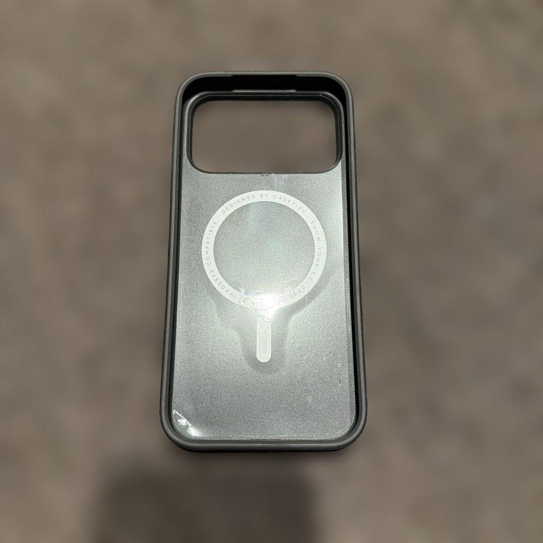 MagSafe対応）村上隆 x CASETiFYマルチフラワースマホケース