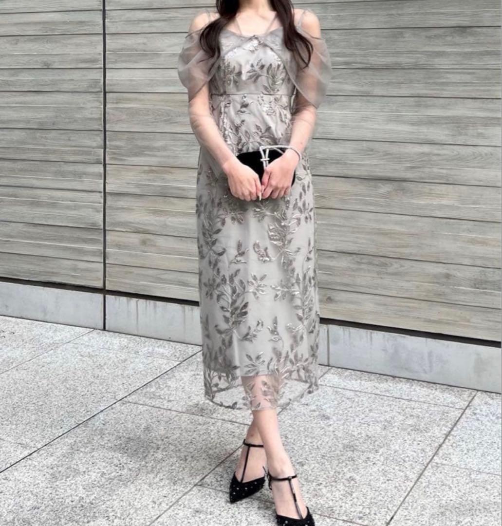 【LEJA】チュールロングスリーブリーフIラインドレスワンピース　グレー　M