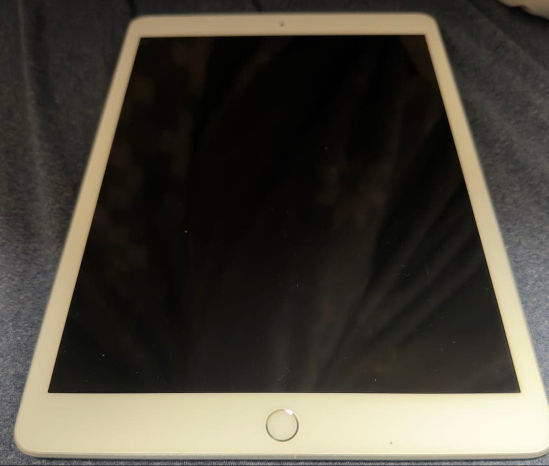 ipad(第7世代)＋Apple pencil＋aplle pencil充電器