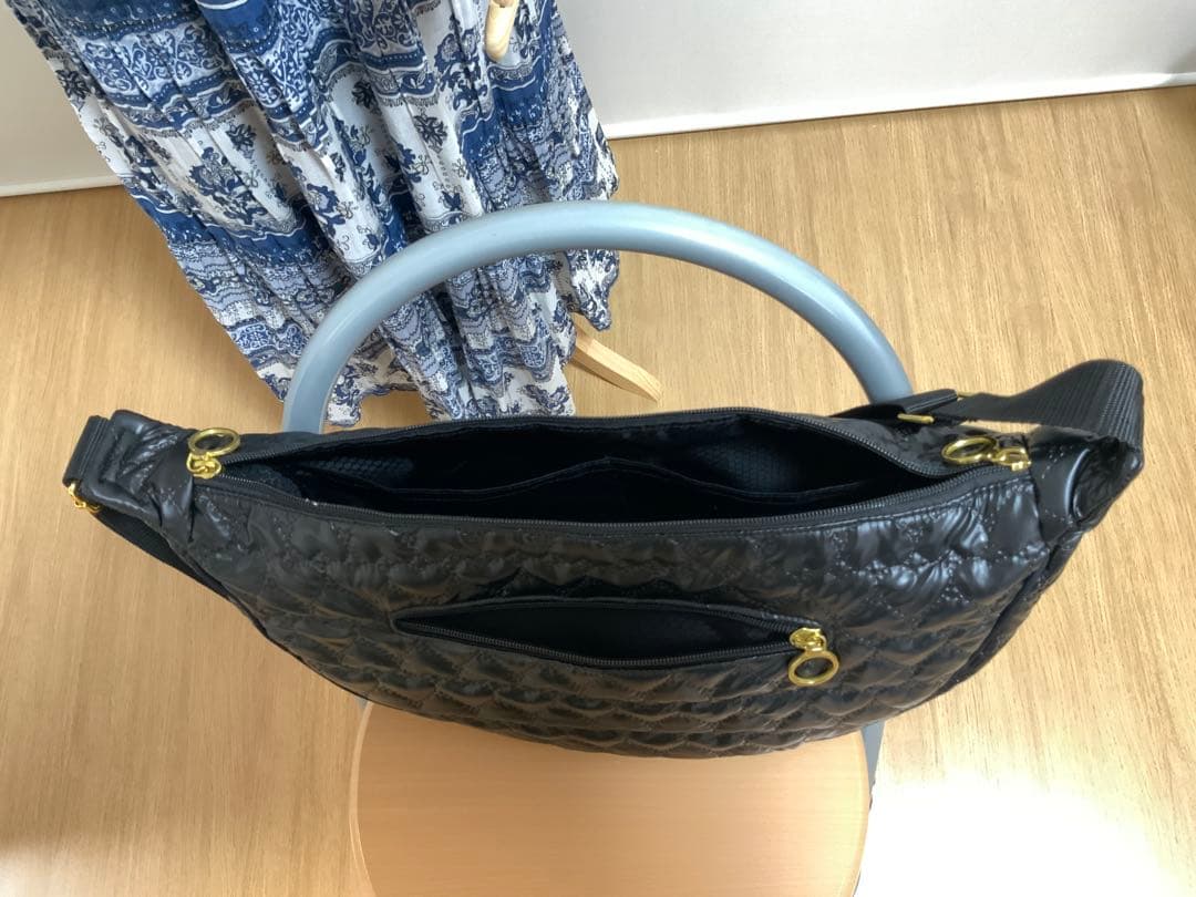 hinaページ　大きなラウンドショルダーバッグ3点