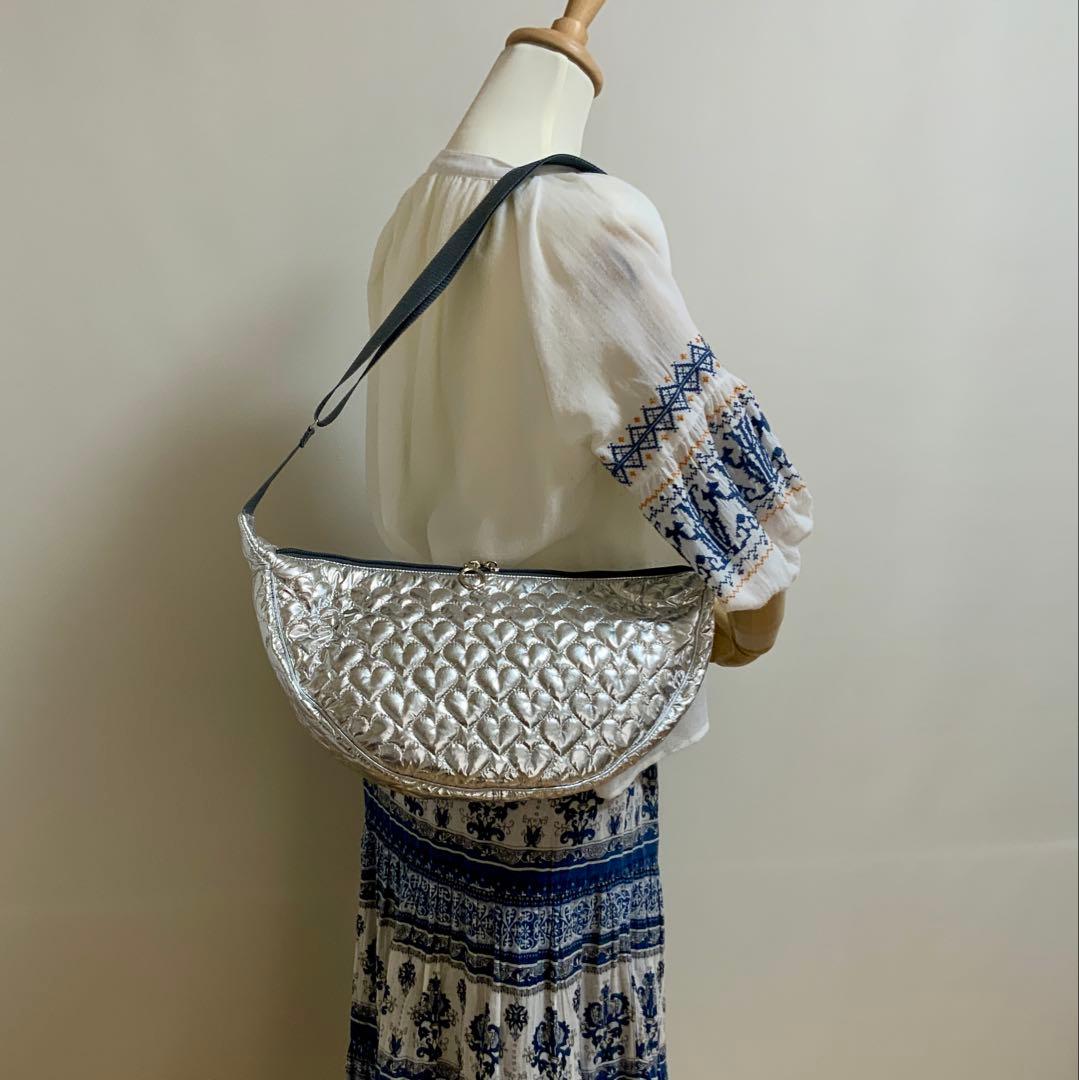 hinaページ　大きなラウンドショルダーバッグ3点