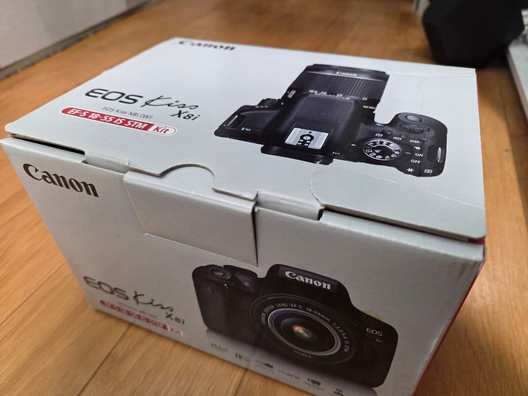 Canon EOS Kiss X8i デジタル一眼レフカメラ