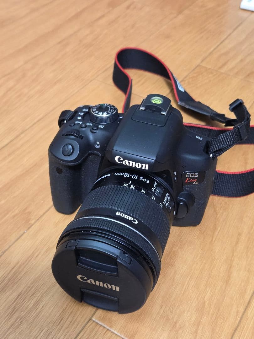 Canon EOS Kiss X8i デジタル一眼レフカメラ