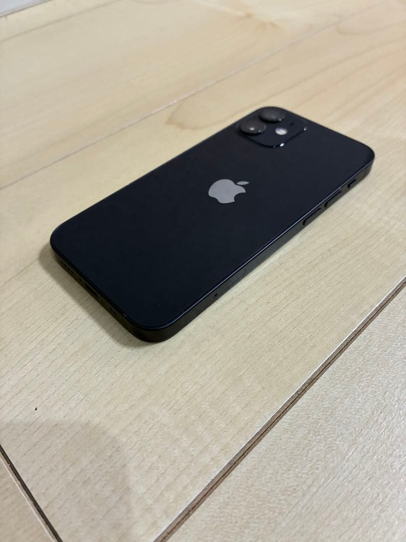 iPhone 12 mini ブラック