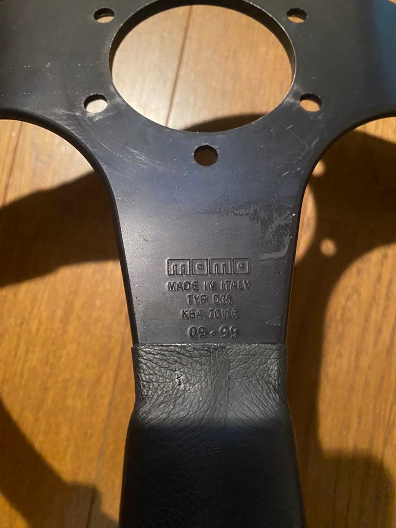 momo corse 35パイ　ステアリング