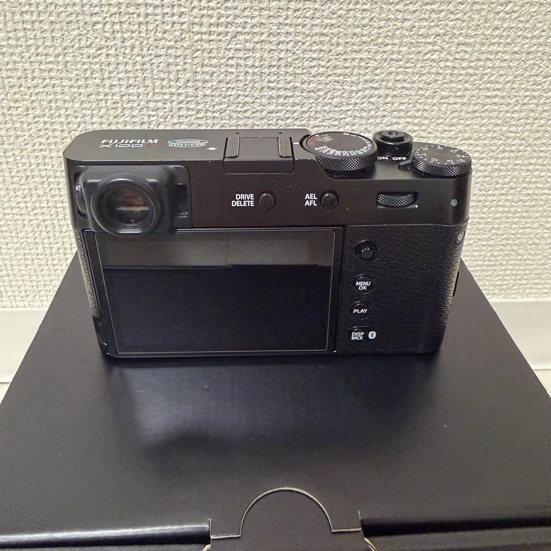 Fujifilm X100VI ブラック 本体と付属品