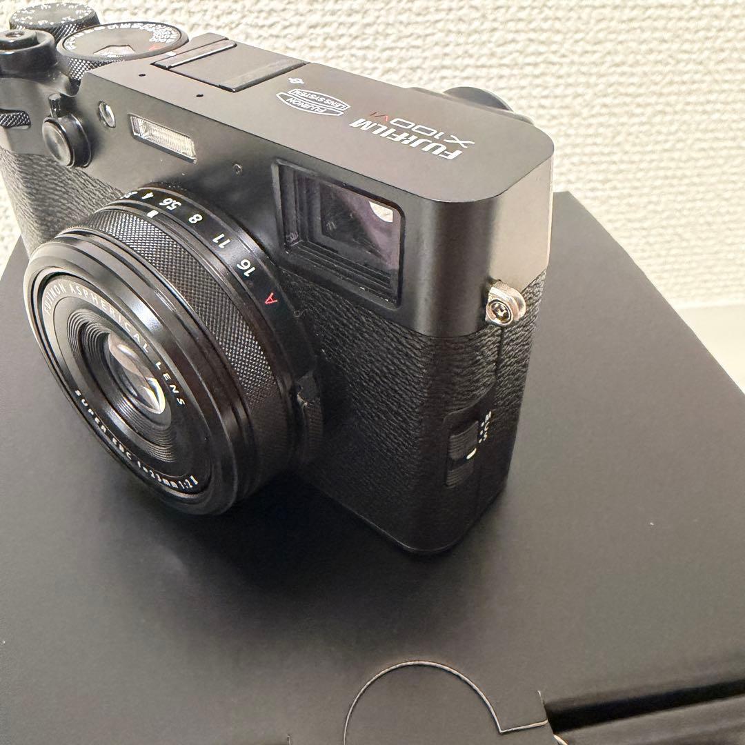 Fujifilm X100VI ブラック 本体と付属品