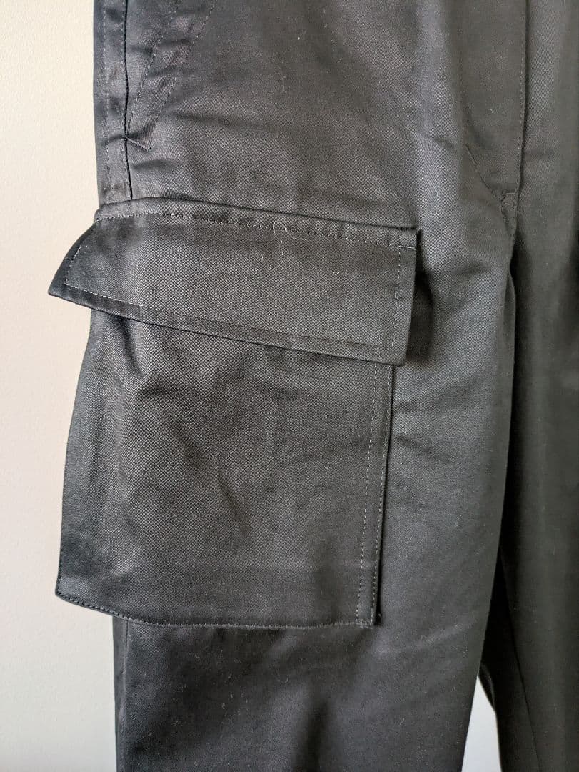 sacaiレディースベルテッドカーゴパンツ23-06456 ブラック　2