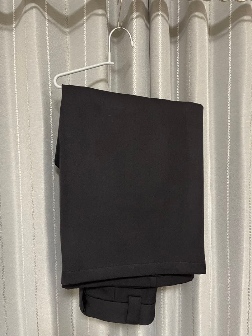 【裾上げあり】MB尾州ウール フロントシーム”ハカマ”スラックス S 黒