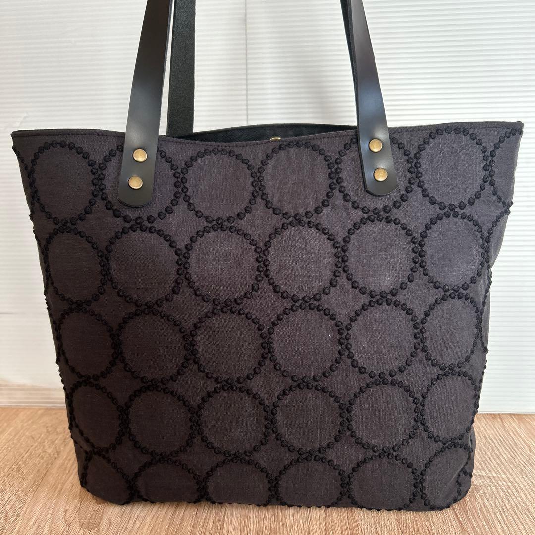 ハンドメイド　トートバッグ　A4サイズ　ミナペルホネン　タンバリン