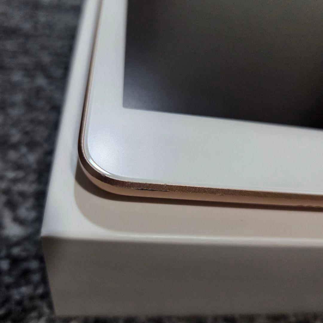 【iPad 第8世代】128GB ゴールド Wi-Fiモデル 10.2インチ