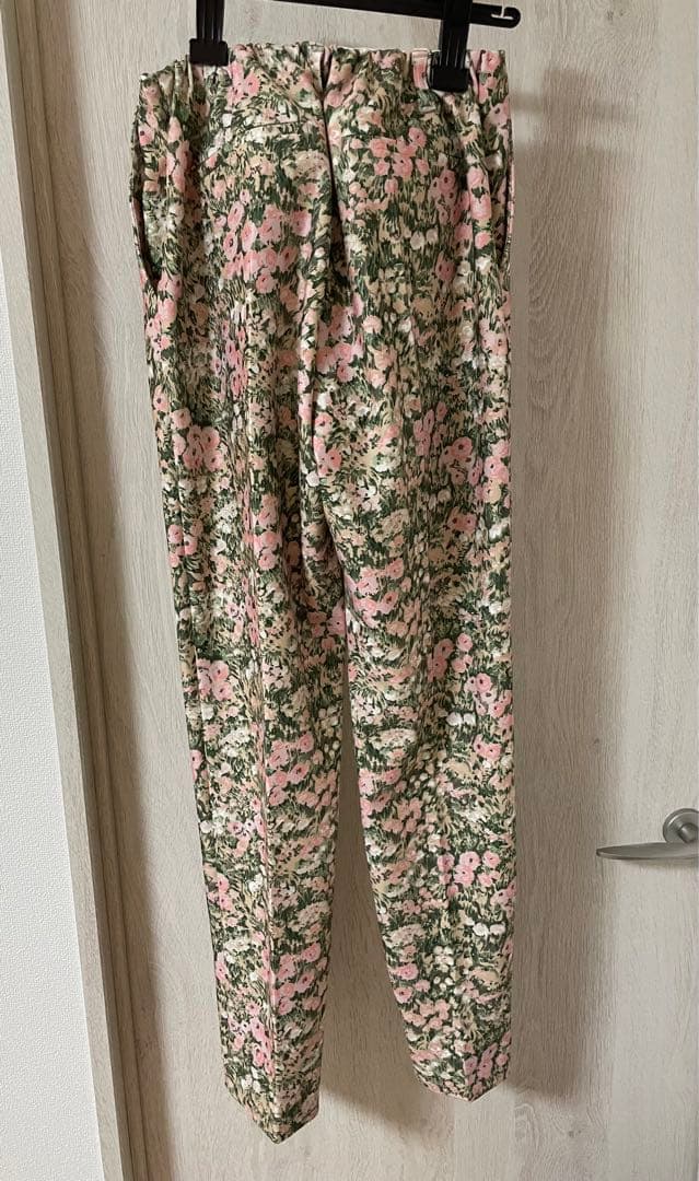 【お買い得‼︎】ツルバイマリコオイカワ/花柄パンツ/サイズ34