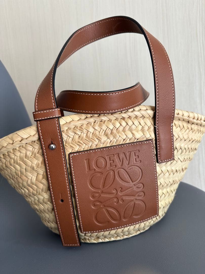 LOEWE バスケットバッグ　スモール